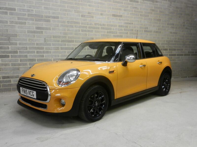 View MINI HATCH 1.2 One Euro 6 (s/s) 5dr