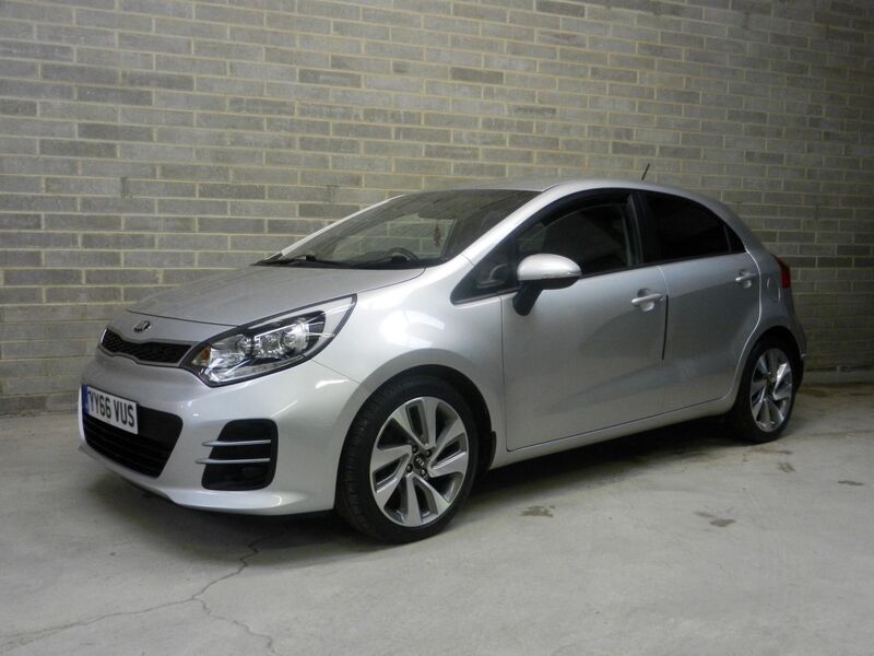 View KIA RIO 1.4 CRDi EcoDynamics 3 Euro 6 (s/s) 5dr