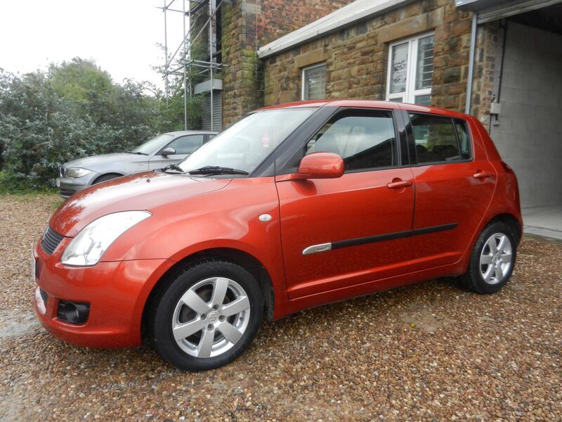 SUZUKI SWIFT