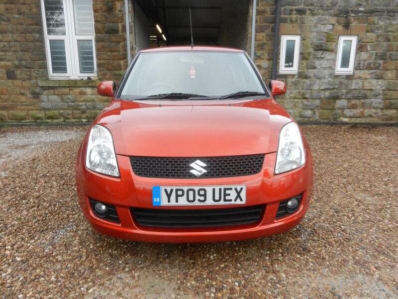 SUZUKI SWIFT