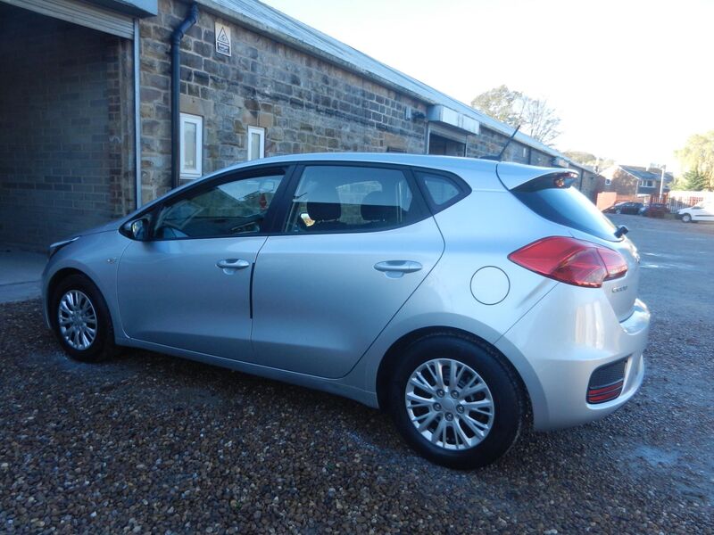 KIA CEED