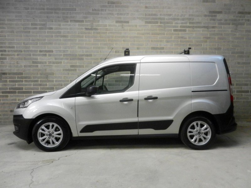 View FORD TRANSIT CONNECT 1.5 200 EcoBlue L1 Euro 6 (s/s) 5dr