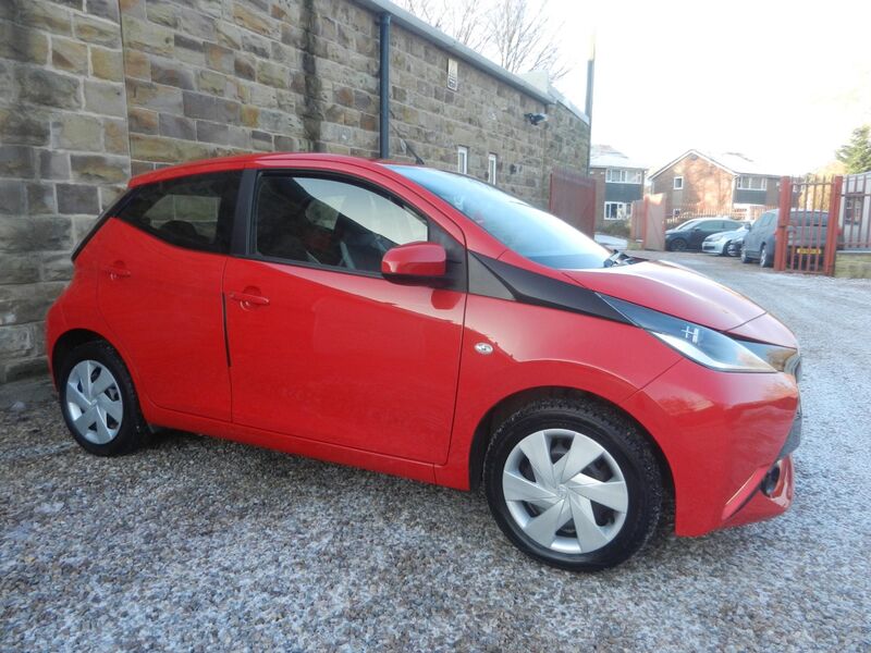 TOYOTA AYGO