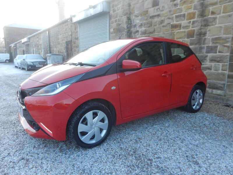TOYOTA AYGO