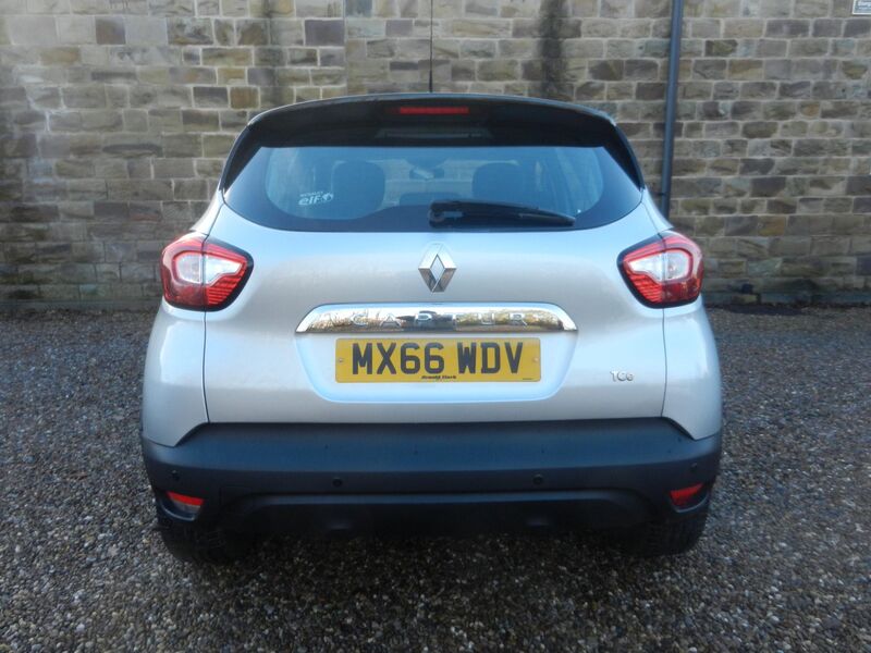 RENAULT CAPTUR