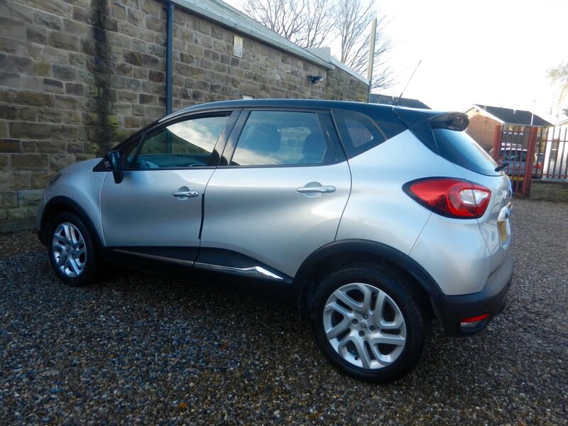 RENAULT CAPTUR