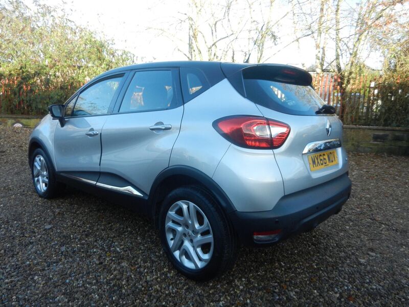 RENAULT CAPTUR