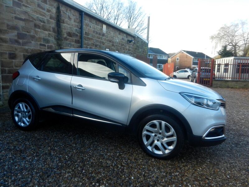 RENAULT CAPTUR
