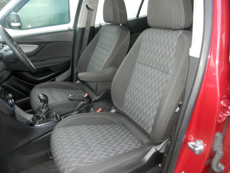 VAUXHALL MOKKA