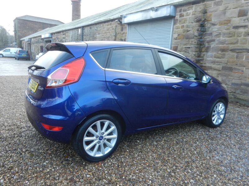 FORD FIESTA