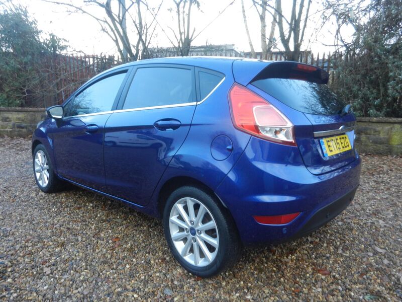 FORD FIESTA
