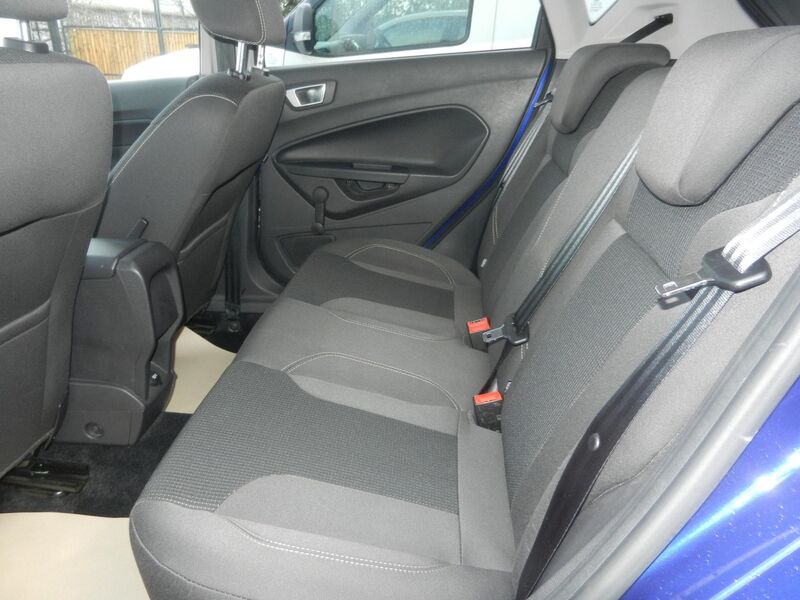 FORD FIESTA