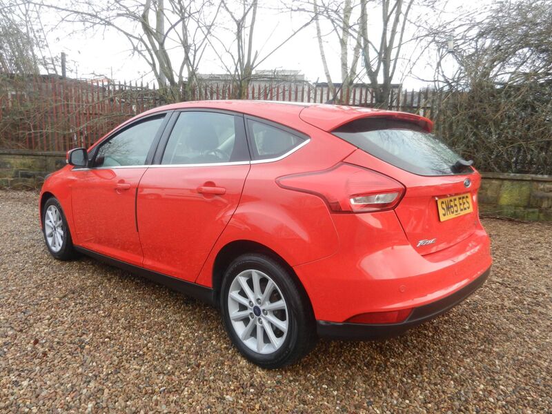 FORD FOCUS