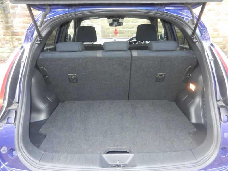 NISSAN JUKE