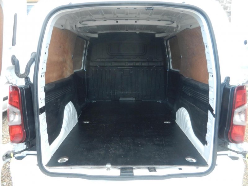 VAUXHALL COMBO