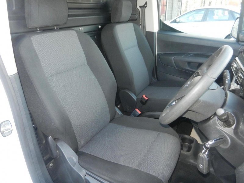VAUXHALL COMBO