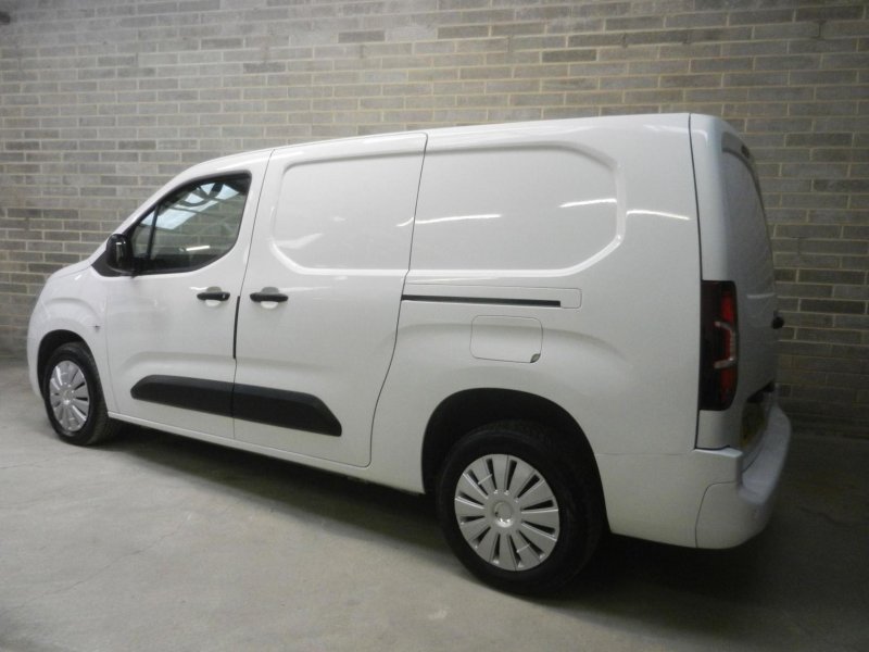 VAUXHALL COMBO