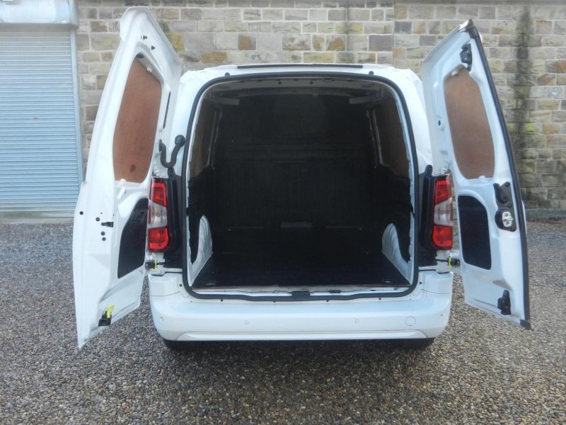 VAUXHALL COMBO