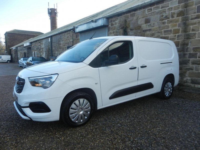 VAUXHALL COMBO