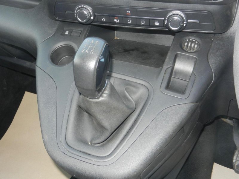 VAUXHALL COMBO
