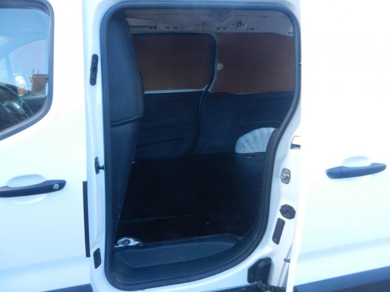 VAUXHALL COMBO