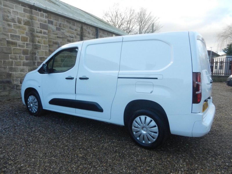 VAUXHALL COMBO