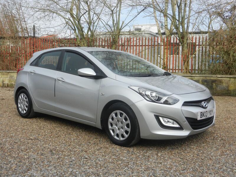 HYUNDAI I30