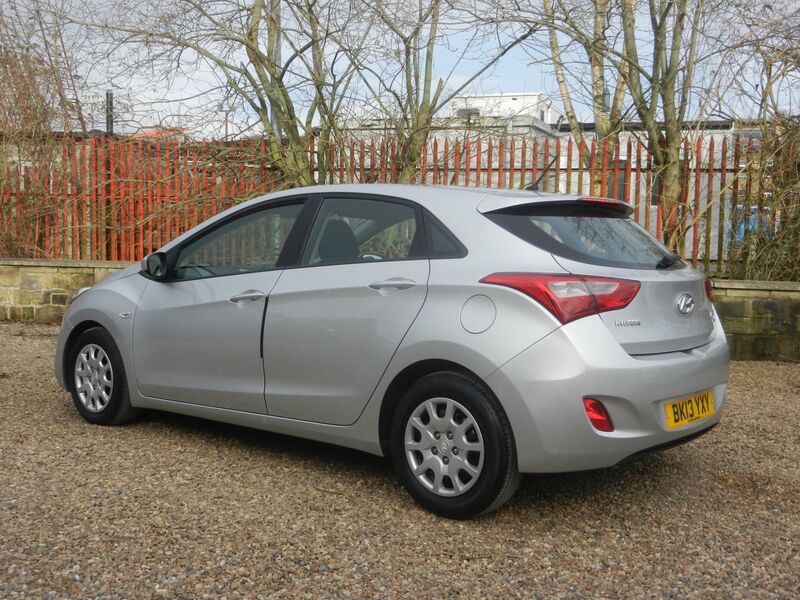 HYUNDAI I30