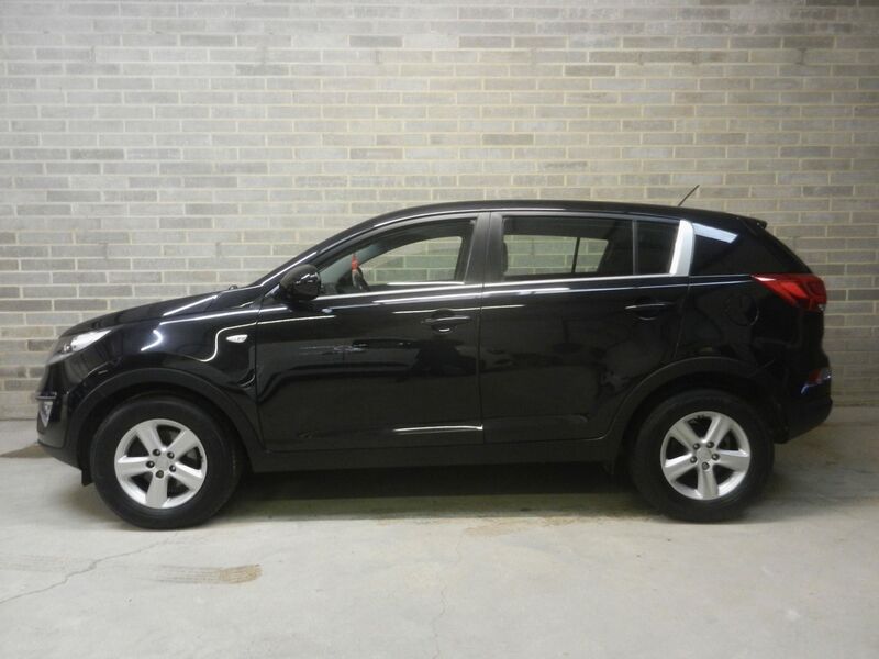 View KIA SPORTAGE 1.7 CRDi EcoDynamics 1 2WD Euro 5 (s/s) 5dr