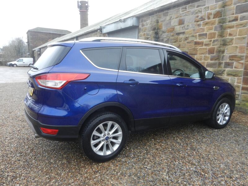 FORD KUGA