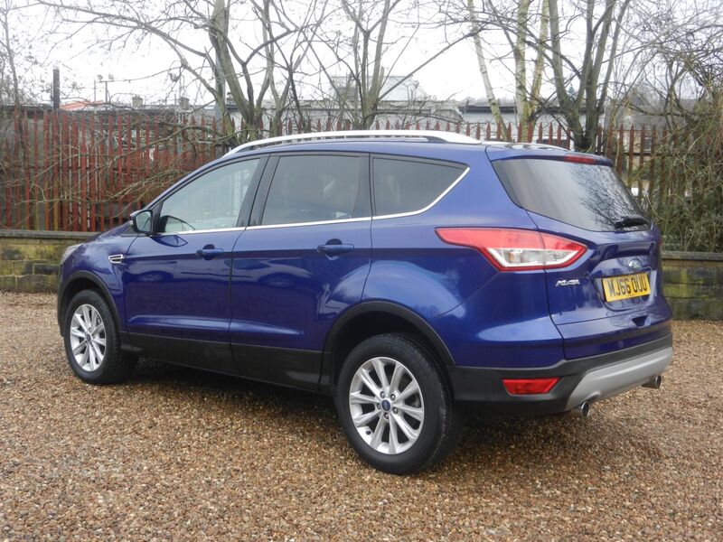 FORD KUGA