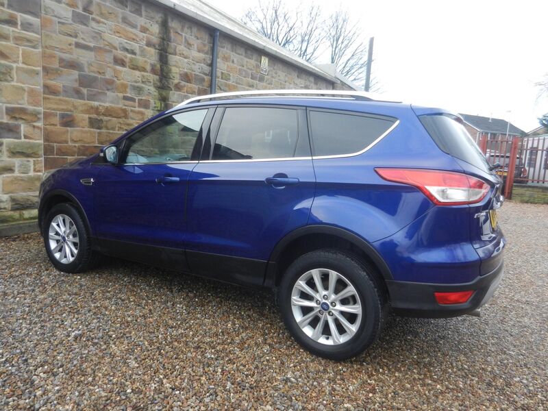 FORD KUGA