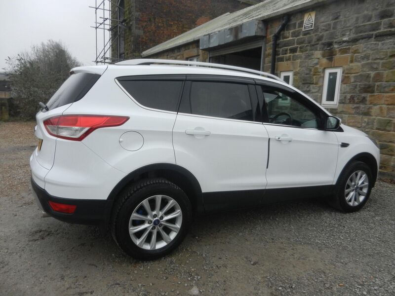 FORD KUGA