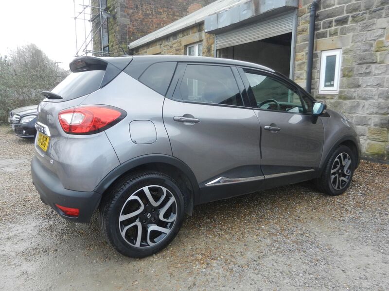 RENAULT CAPTUR