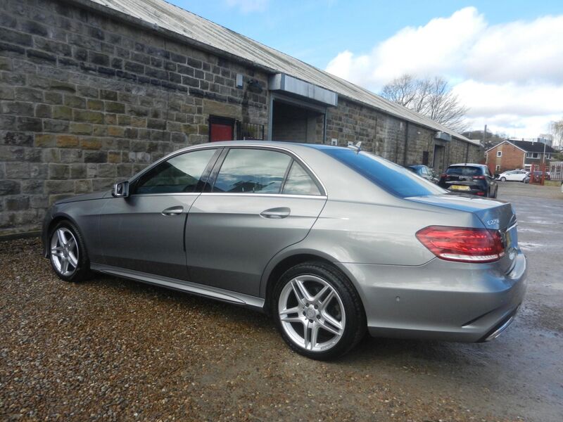 MERCEDES-BENZ E CLASS