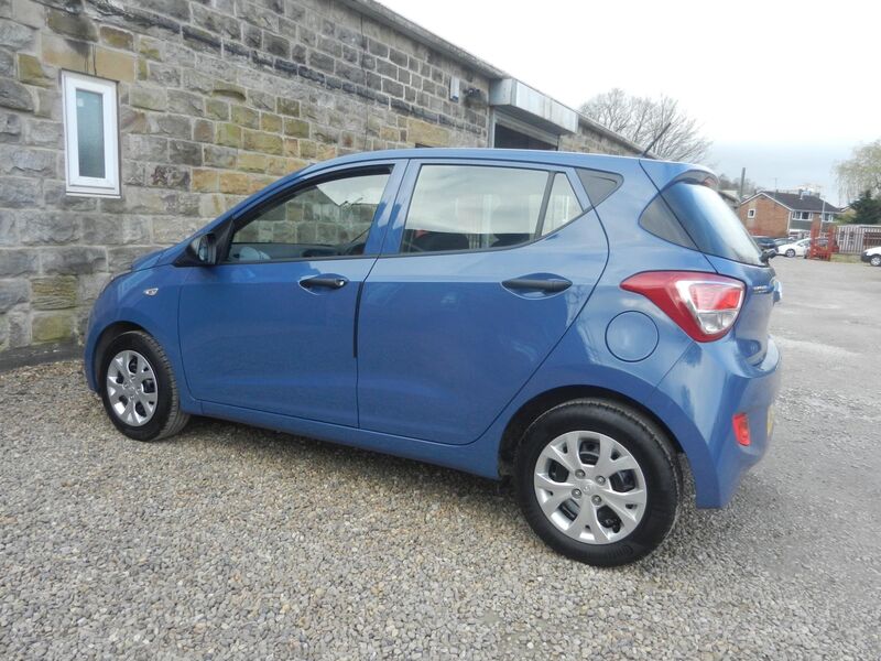HYUNDAI I10