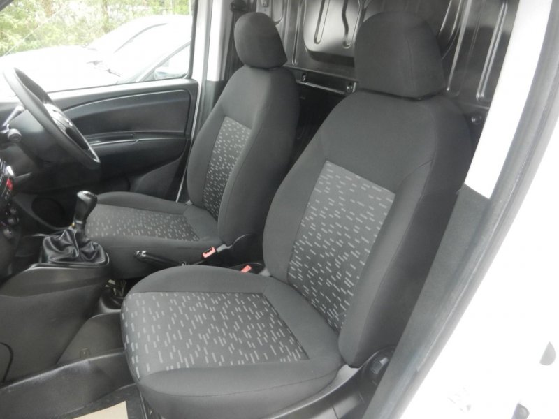 VAUXHALL COMBO
