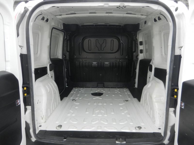 VAUXHALL COMBO