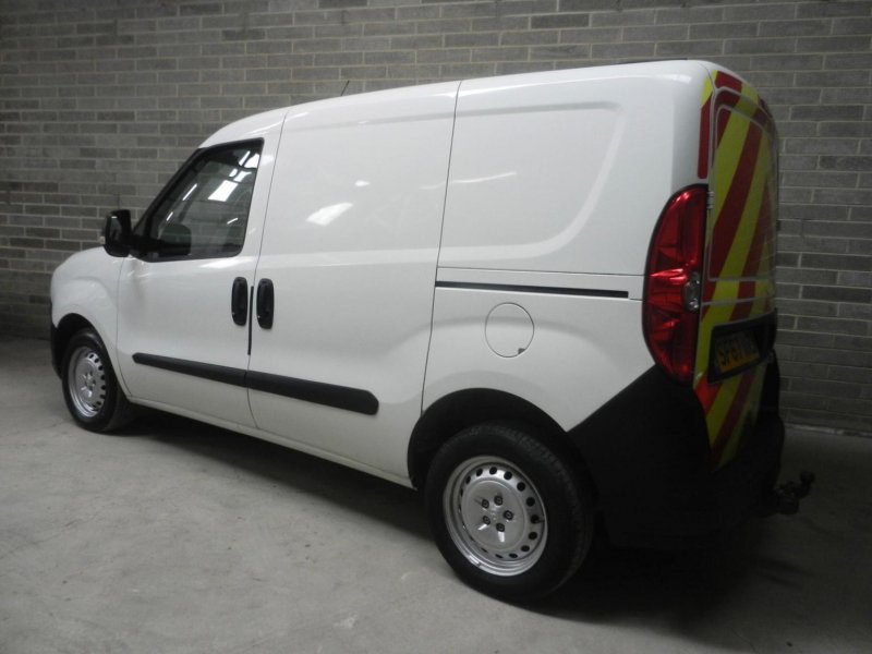 VAUXHALL COMBO