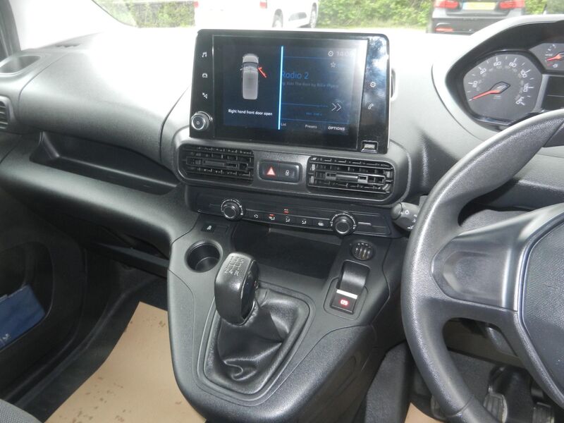 PEUGEOT PARTNER