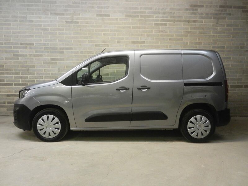 View PEUGEOT PARTNER 1.6 BlueHDi 1000 Professional Standard Panel Van SWB Euro 6 (s/s) 5dr