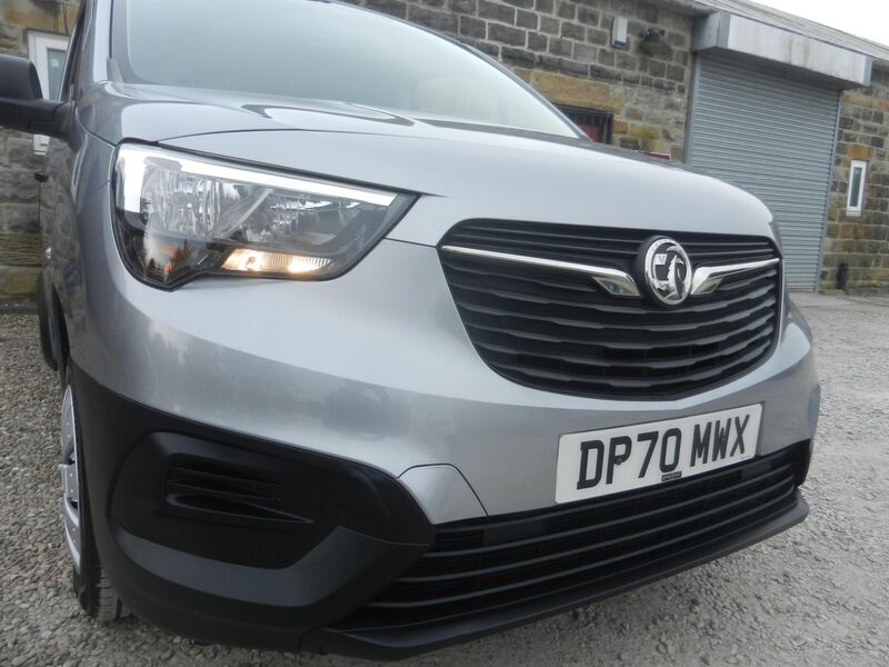 VAUXHALL COMBO