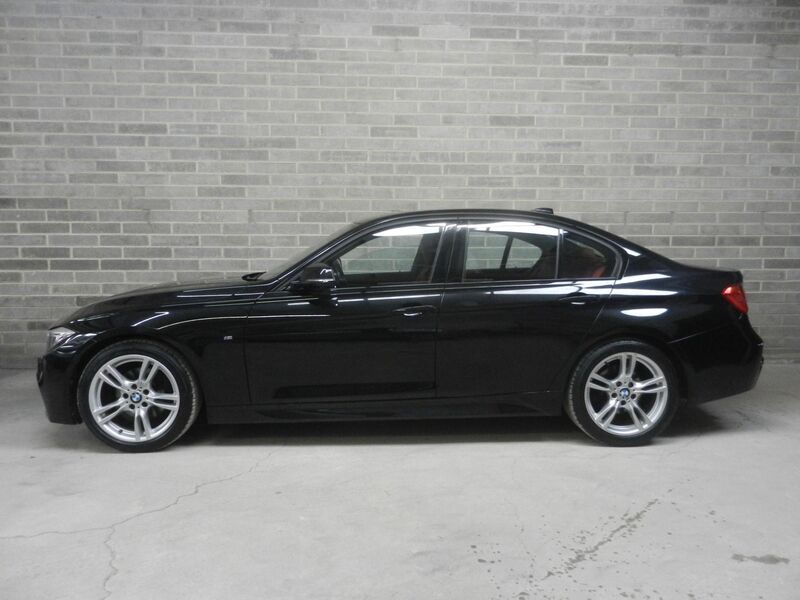 View BMW 3 SERIES 2.0 320d M Sport Euro 5 (s/s) 4dr