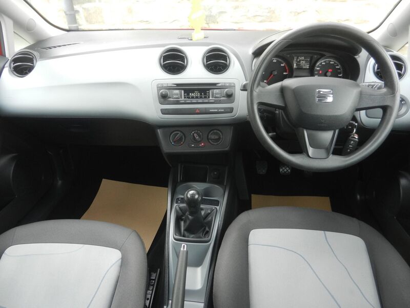 SEAT IBIZA