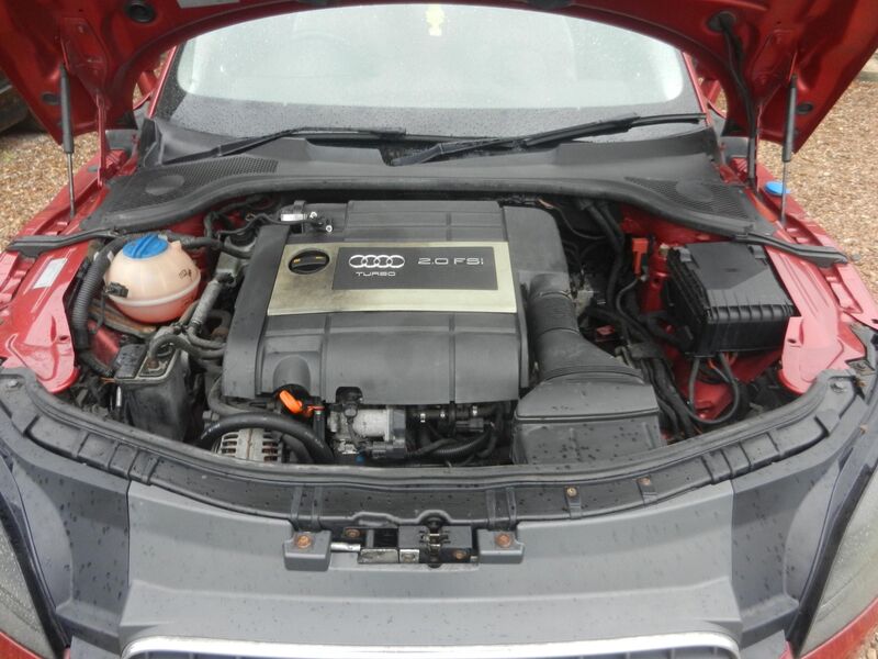 AUDI TT