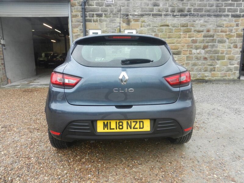 RENAULT CLIO