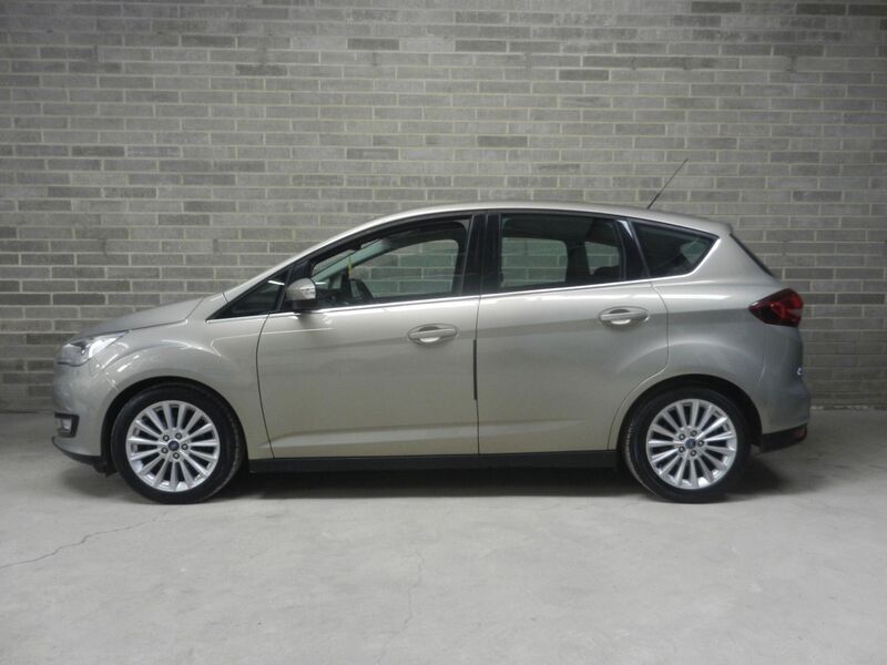 View FORD C-MAX 1.5 TDCi Titanium Euro 6 (s/s) 5dr