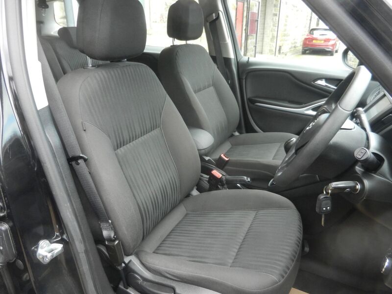 VAUXHALL ZAFIRA TOURER