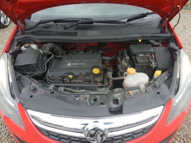 VAUXHALL CORSA