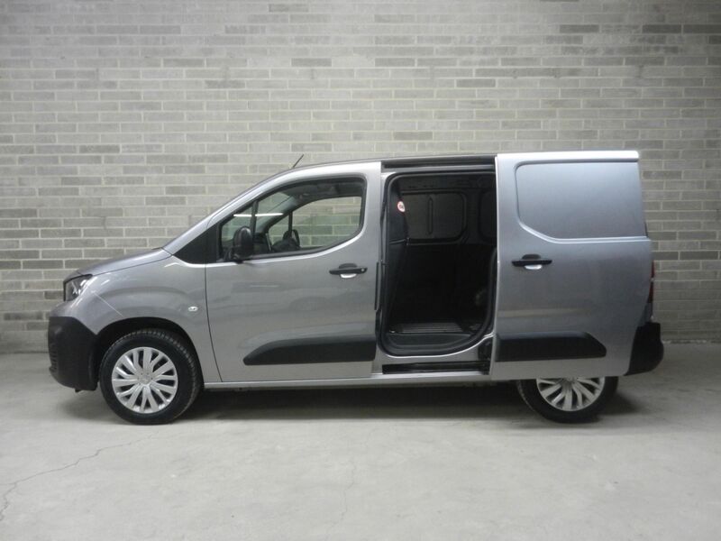 View PEUGEOT PARTNER 1.5 BlueHDi 1000 Professional Premium Standard Panel Van SWB Euro 6 5dr